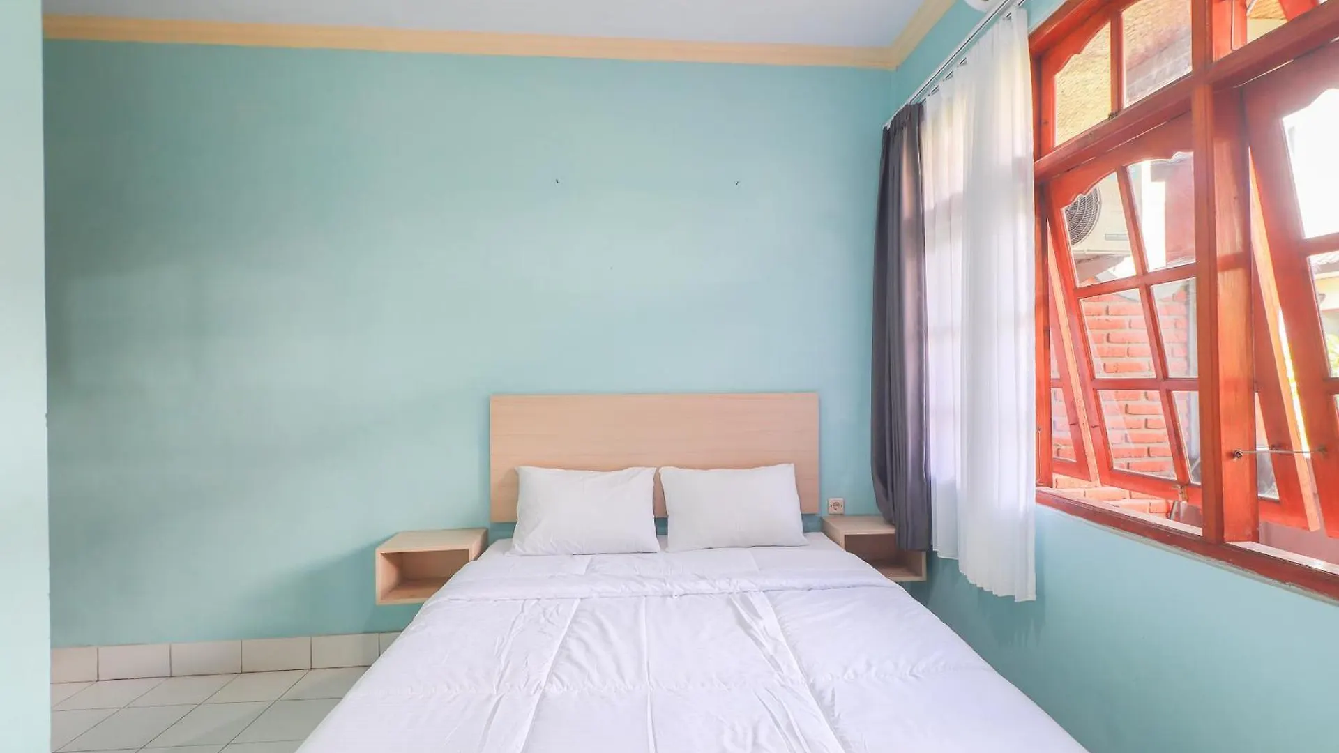 Townhouse Oak Legian Near Legian Beach Formerly Sayang Maha Merta 2*, Legian (Bali) Indonesia