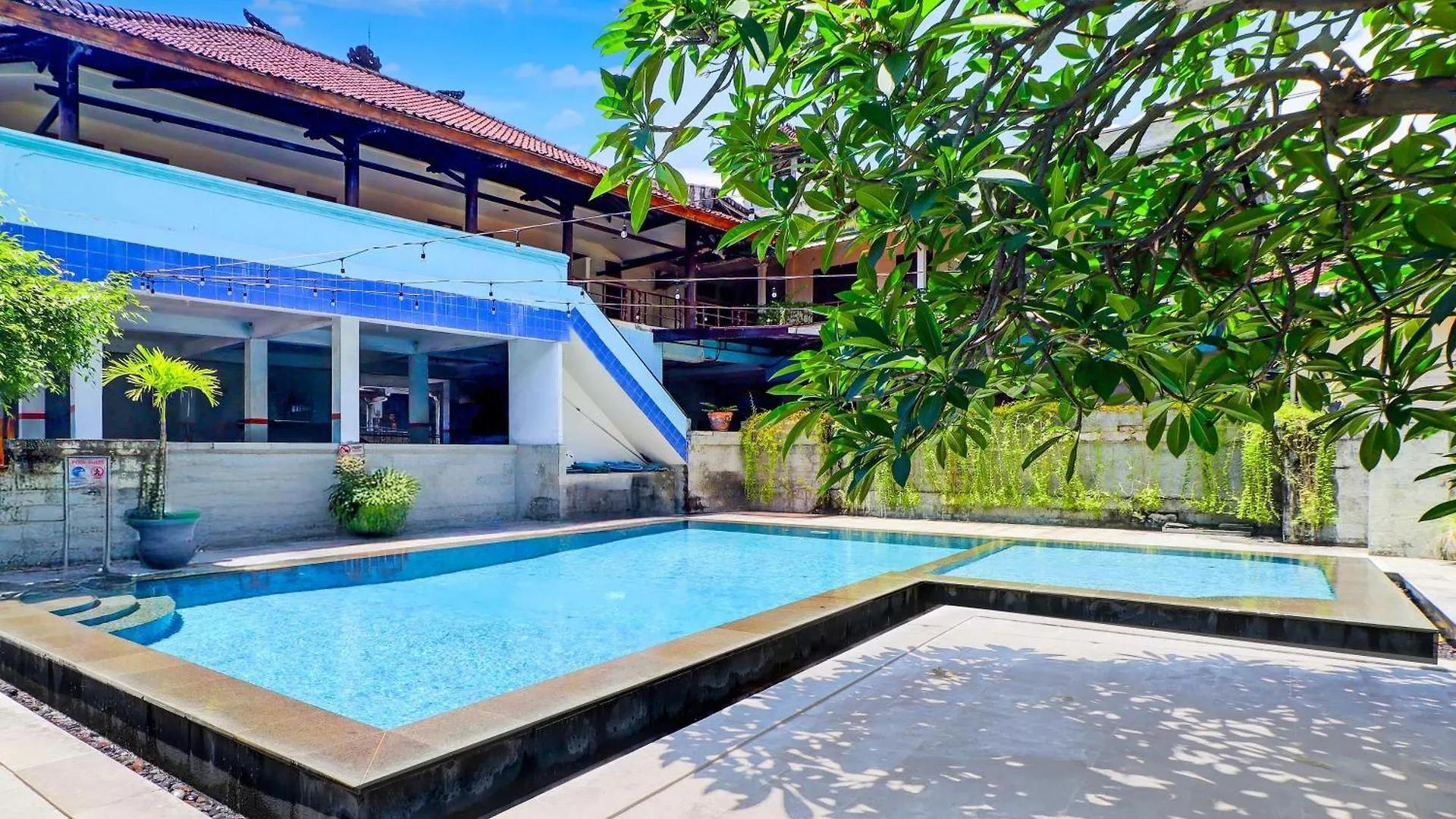 Townhouse Oak Legian Near Legian Beach Formerly Sayang Maha Merta Legian (Bali)