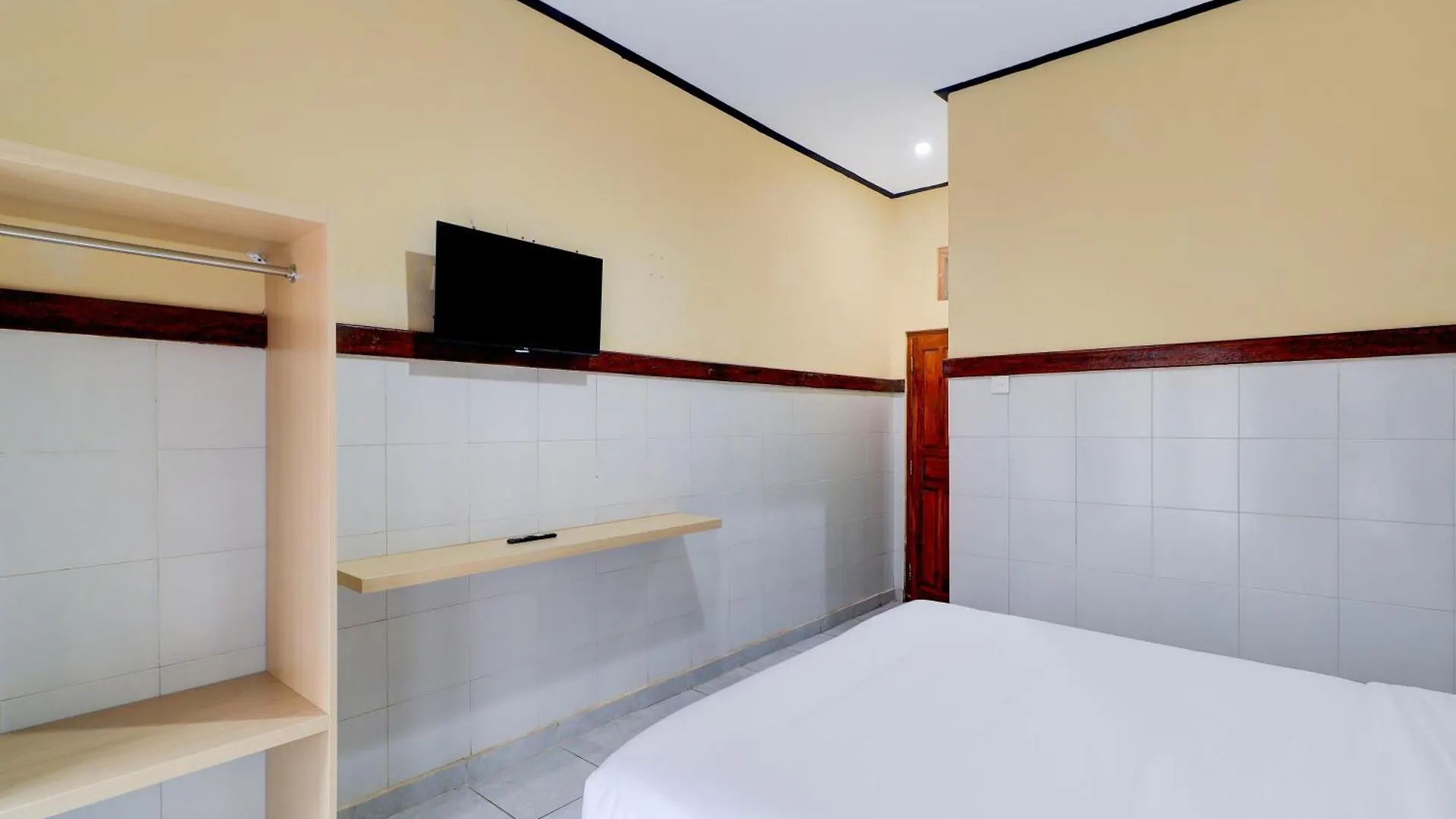 Townhouse Oak Legian Near Legian Beach Formerly Sayang Maha Merta Indonesia