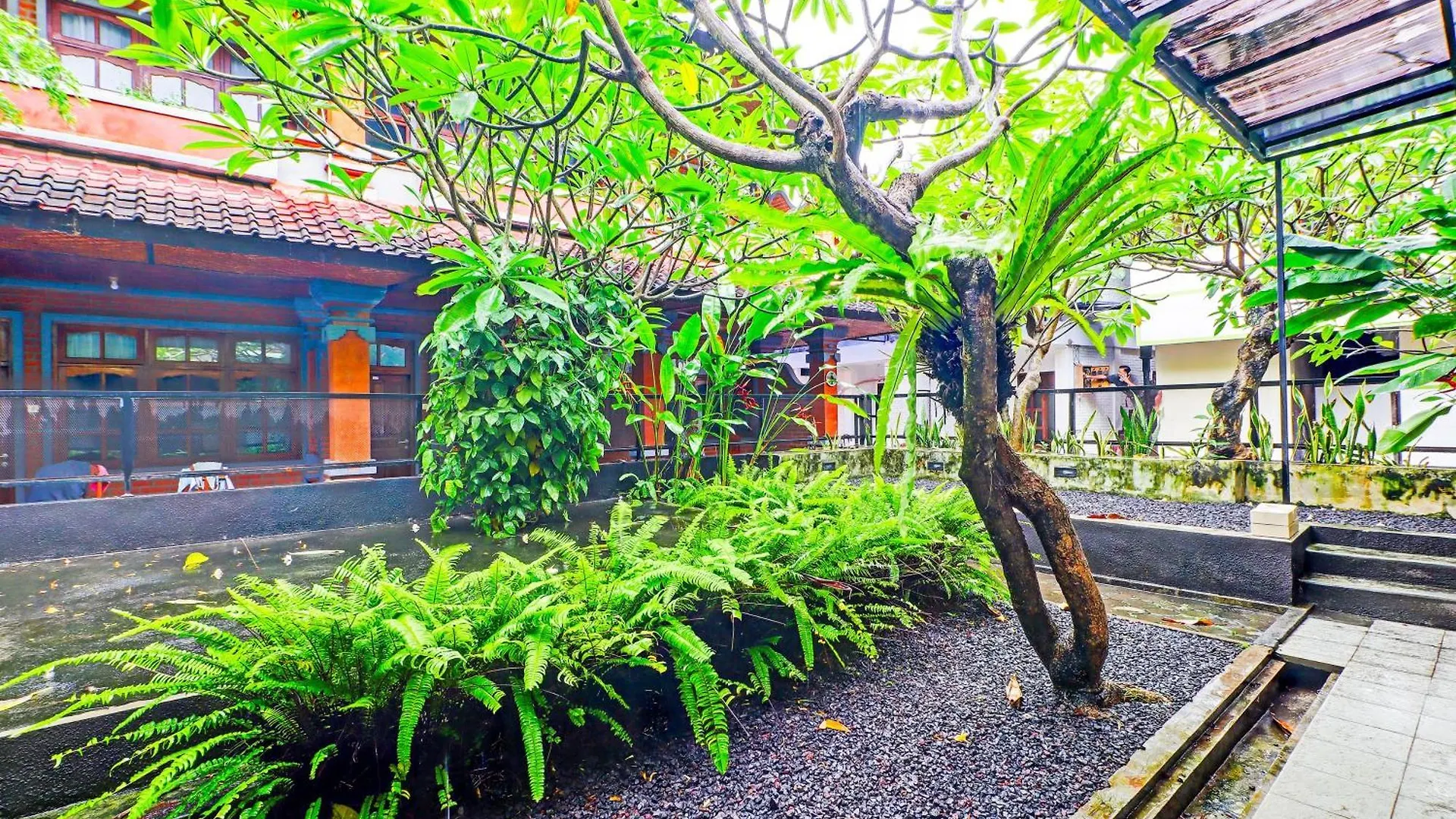 Townhouse Oak Legian Near Legian Beach Formerly Sayang Maha Merta Legian (Bali)
