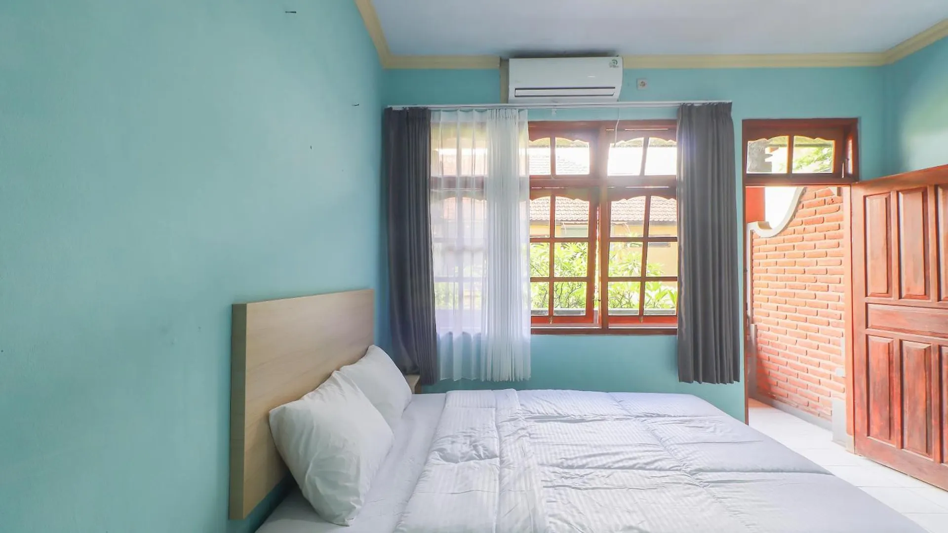 Townhouse Oak Legian Near Legian Beach Formerly Sayang Maha Merta Indonesia